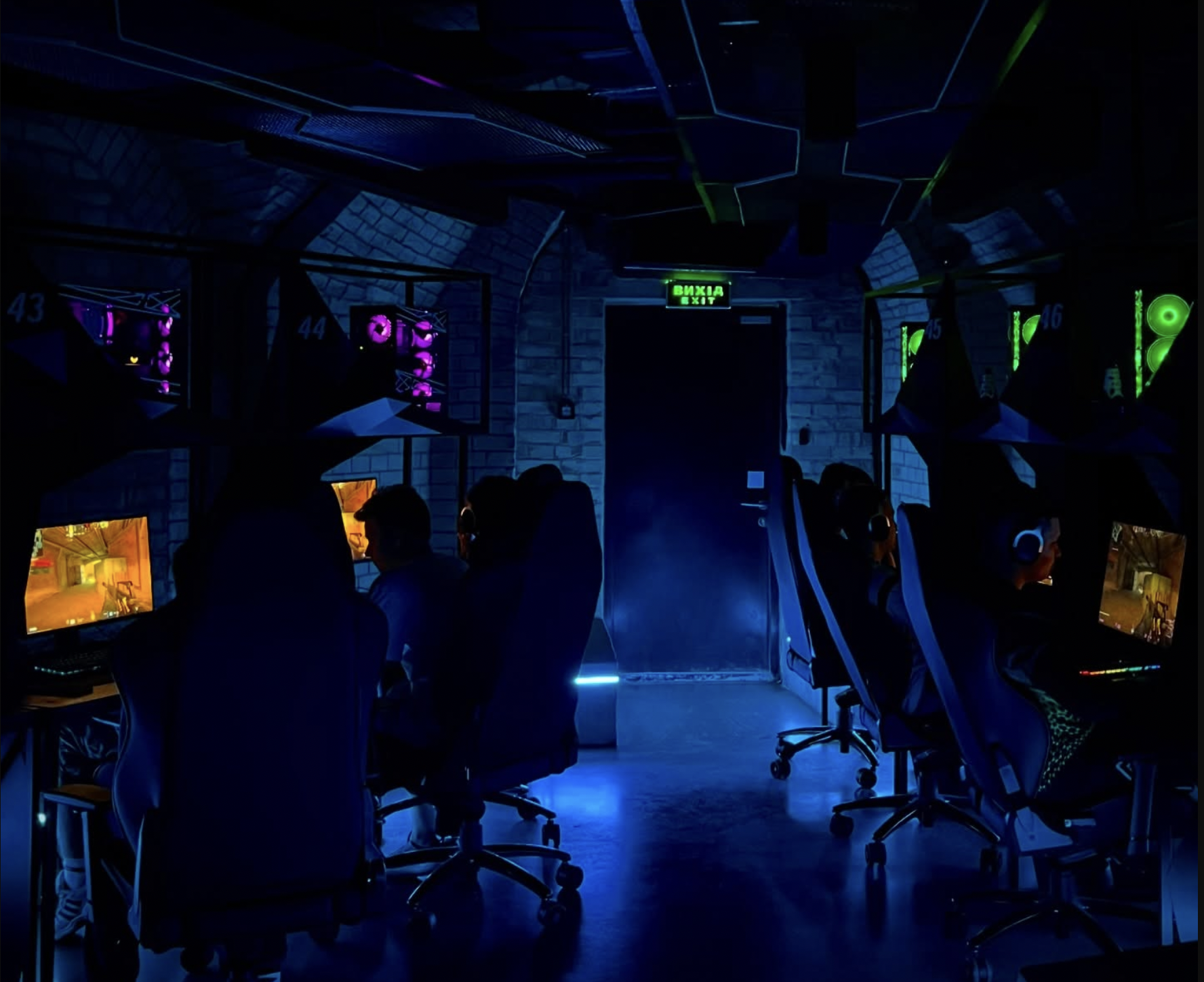 гейм зоны клуба на Троещине